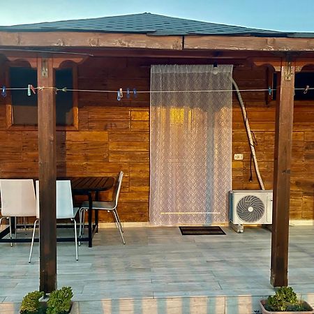 Guest House DEA Vlorë Extérieur photo