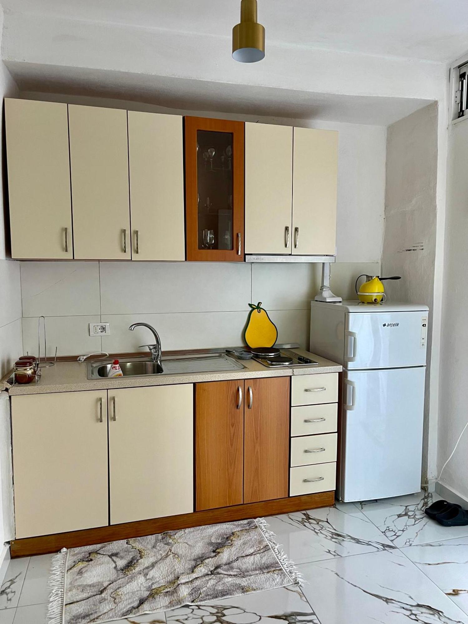 Guest House DEA Vlorë Extérieur photo