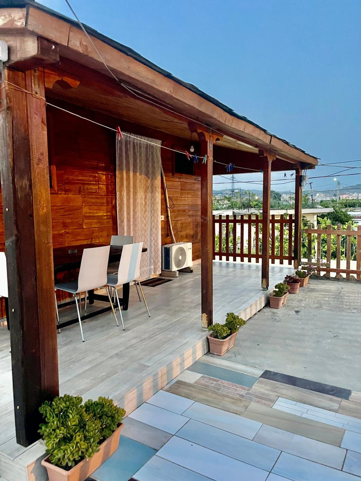 Guest House DEA Vlorë Extérieur photo